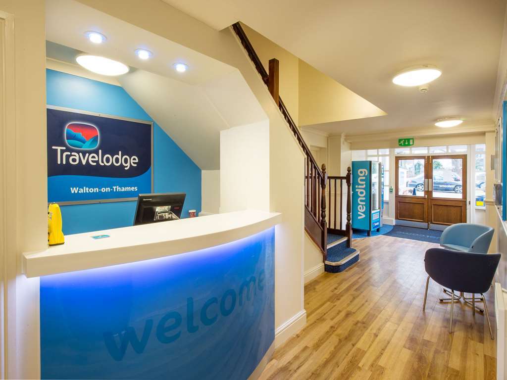 Travelodge Walton On Thames Beltér fotó